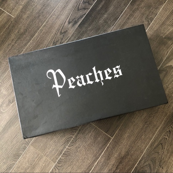 suede knee high boots-like new - Picture 10 of 12